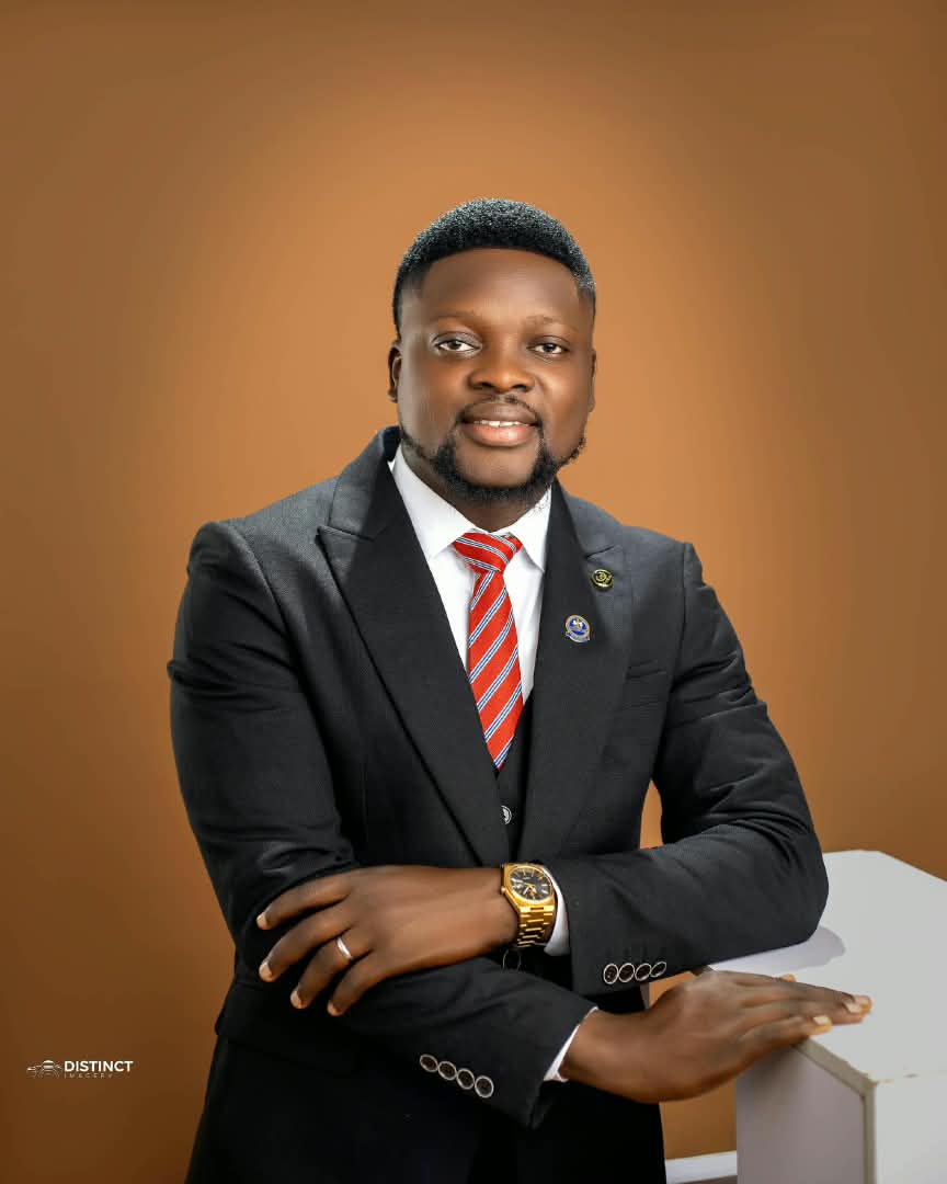ESV Ajibola Akinwande ANIVS, RSV